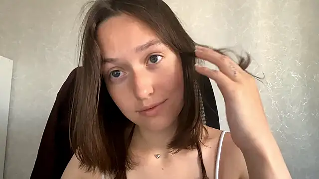 Živá chatovací místnost LisaSunrise