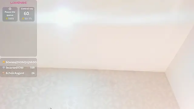 sofia__thompson Live Chatraum