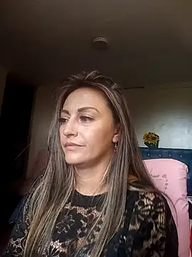 Chat soba uživo modela Angel_Nova_