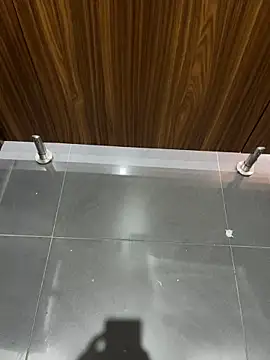 Živá chatovací místnost xdjklm
