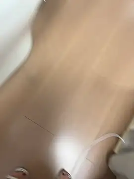 Chat soba uživo modela milkwine