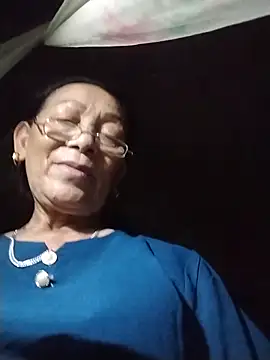 mouth22's Live Chat Room