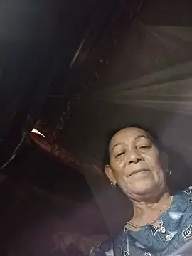 Sala de chat ao vivo de mouth22