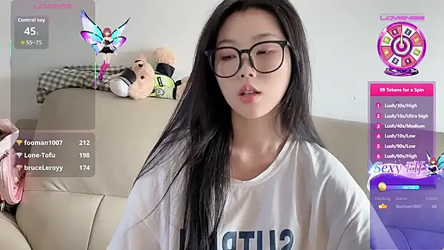 XIAOnaimao-001 Adlı Modelin Canlı Sohbet Odası