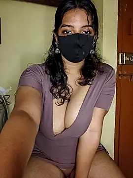 vanika2000 Live Chatrum