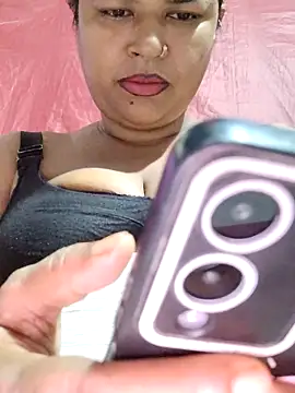 Gulapi_N Live Chatraum
