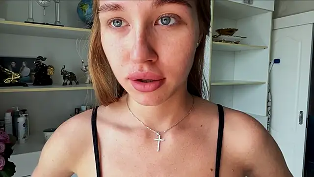 Živá chatovací místnost NamiRedhead