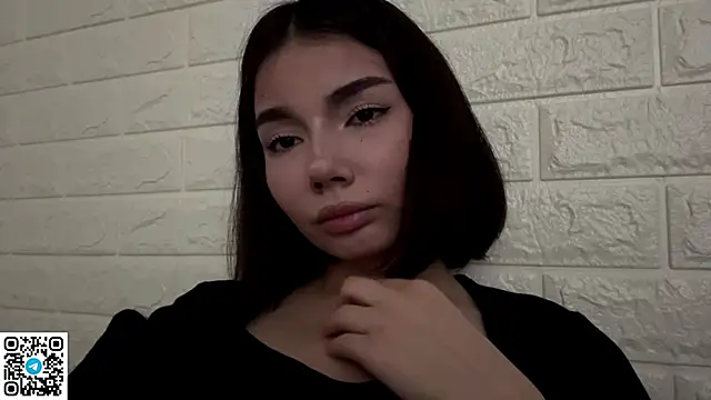Živá chatovací místnost MarylnMonnier