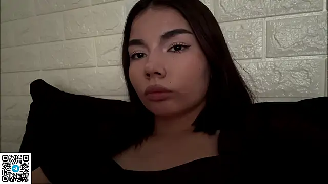 MarylnMonnier чат на живо