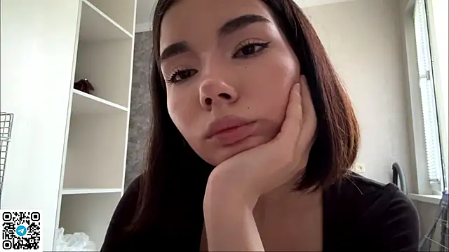 Sala de chat en directo de MarylnMonnier