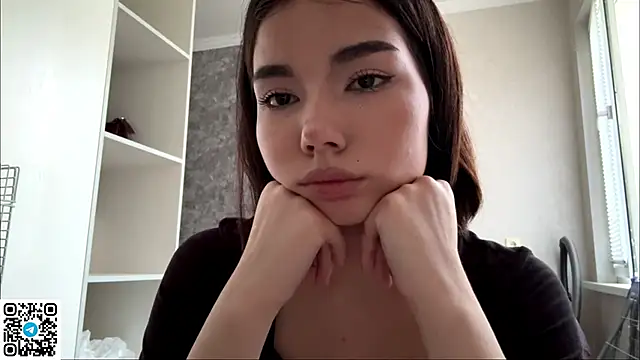 Онлайн чат MarylnMonnier