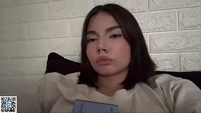 غرفة دردشة MarylnMonnier المباشرة
