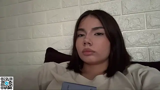 MarylnMonnier's Live Chat Room