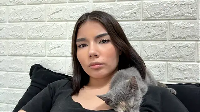 MarylnMonnier Cameră chat live