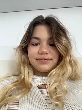 Liiimeee's Live Chat Room