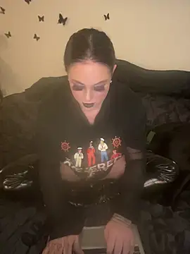 غرفة دردشة tacyeannxo المباشرة