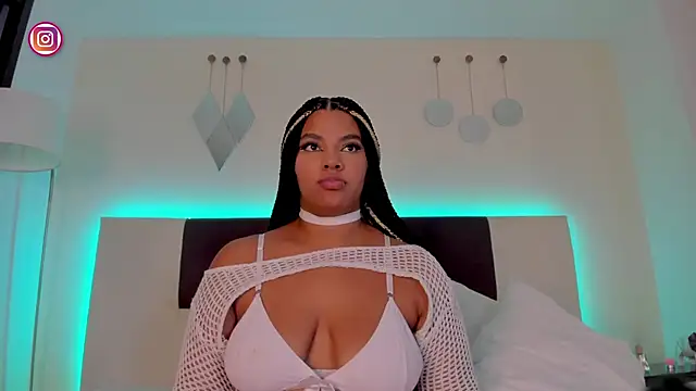 Chat soba uživo modela Sky_Loren