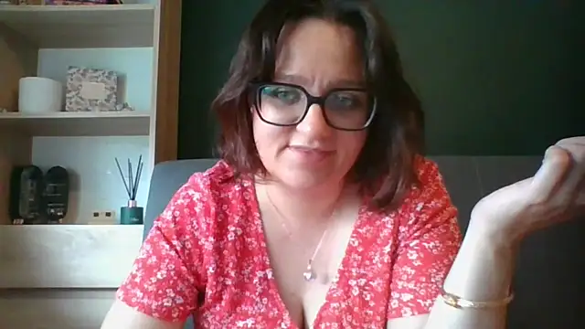 sensual_paris Adlı Modelin Canlı Sohbet Odası