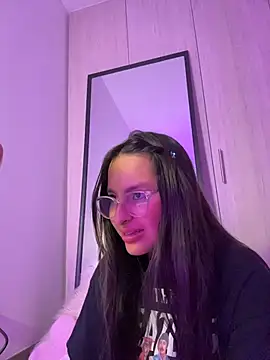 Sala de chat ao vivo de annie__thompson