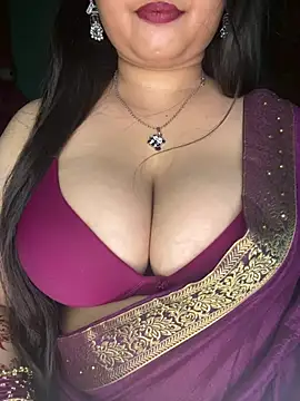 Naughty_pooja44 Ruang Obrolan Langsung