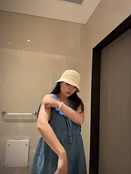 xiaoxiaocheng678 – live chatrum