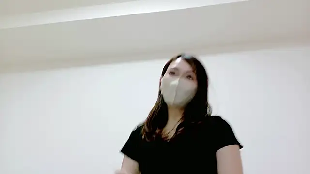 Živá chatovací místnost momoka__o0