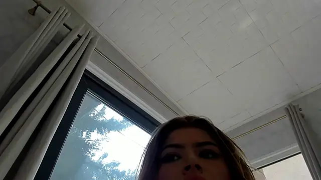 SylverEyeszn Live chat-huone