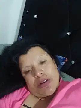 חדר צ'אט בשידור חי של Samantha_Kieran