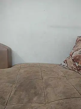 HD_Queen_69 现场聊天室