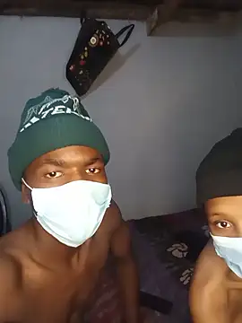 BigAndPuddin Cameră chat live