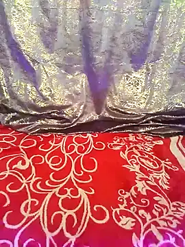 Chat soba uživo modela yassmine-yaran