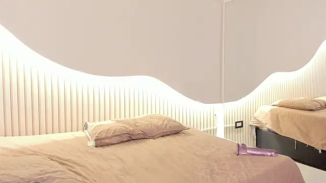 Živá chatovací místnost Zoebluntone