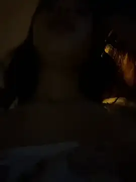 Lolly_Sweetxx Adlı Modelin Canlı Sohbet Odası