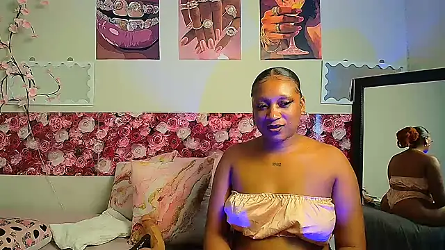 EnchantingLisan Live chat-huone