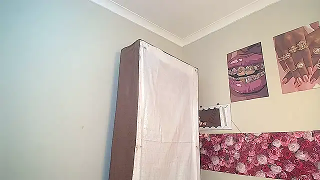 EnchantingLisa Live Chatrum