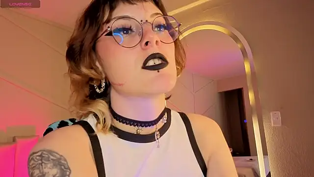 Rossiee_huntt Live Chatraum
