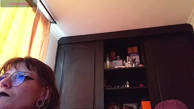 Rossiee_huntt 실시간 채팅방