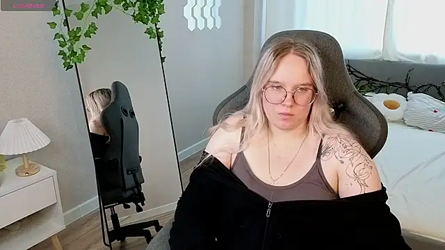Yungsatou Live Chatraum