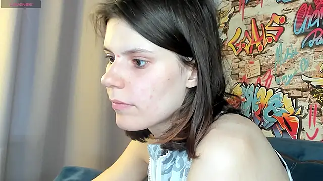 Kira_Be11 Live Chatrum