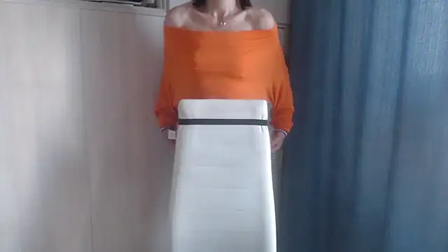 EricaBloom95 Live Chatraum