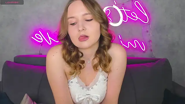 Sala de chat en directo de Emmaa_Kimm