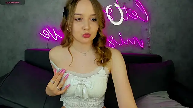 Emmaa_Kimm Live Chatraum