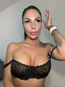 RaquelleXO Cameră chat live