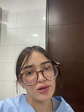 Sweet_Milaa1 실시간 채팅방