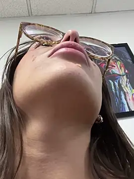 Sweet_Milaa1 Live chatroom