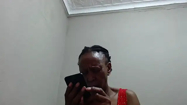 Sala de chat ao vivo de Ebonysweetcougar