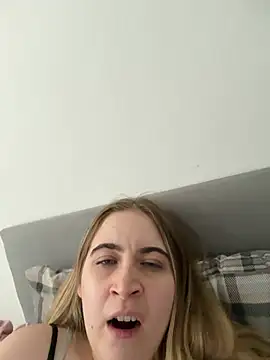 Pokój czatu na żywo – Taylormillie471
