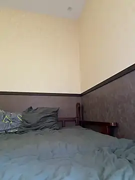 EmersonBenet чат на живо