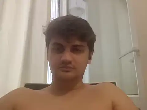 hazel_boy: онлайн-секс-шоу