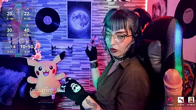 BlueElyxra чат на живо